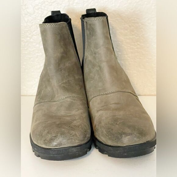 Sorel Women’s Joan of Arctic Wedge Chelsea bootie II in olive and black 9.5 - Picture 5 of 12